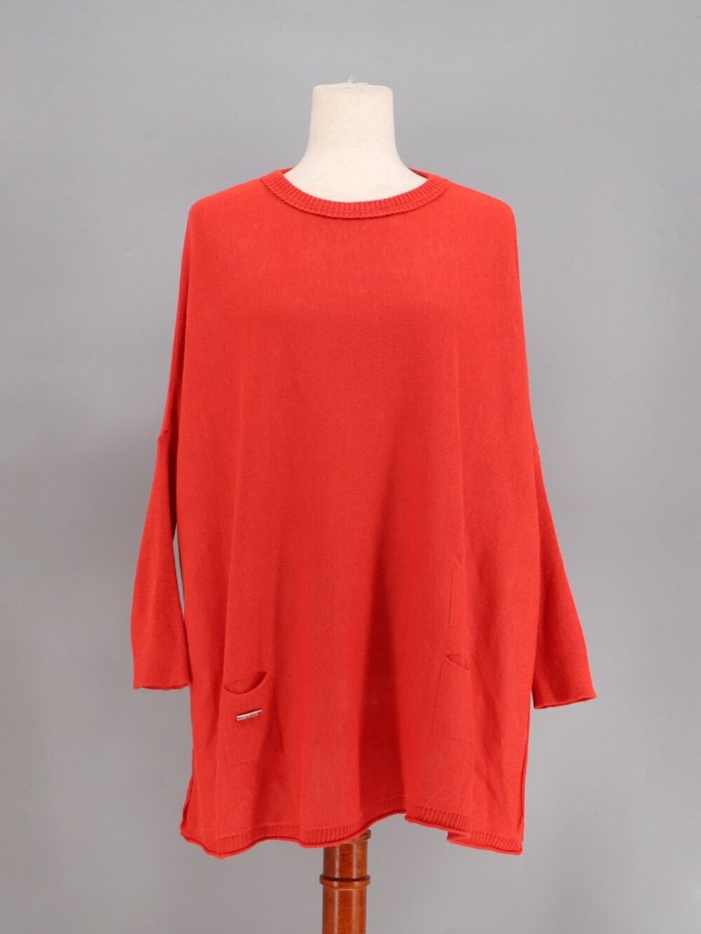 Mer Sea Catalina Traveler Sweater in Red Orange One Size